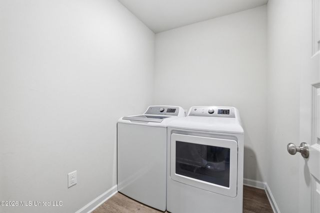 15220 Cypress Way, Biloxi, MS 39532