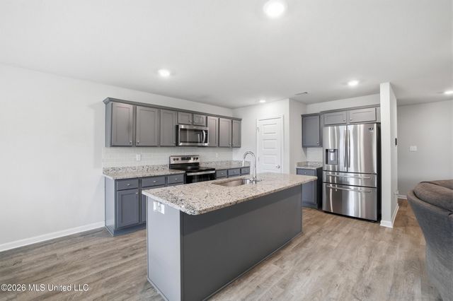 15220 Cypress Way, Biloxi, MS 39532