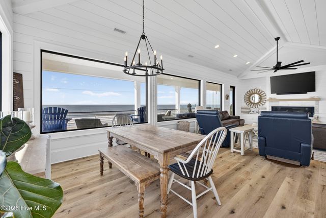 1423 N Shore Drive, Surf City, NC 28445