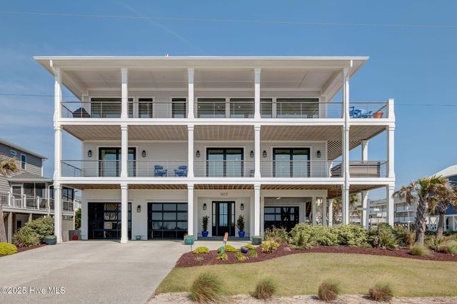 1423 N Shore Drive, Surf City, NC 28445