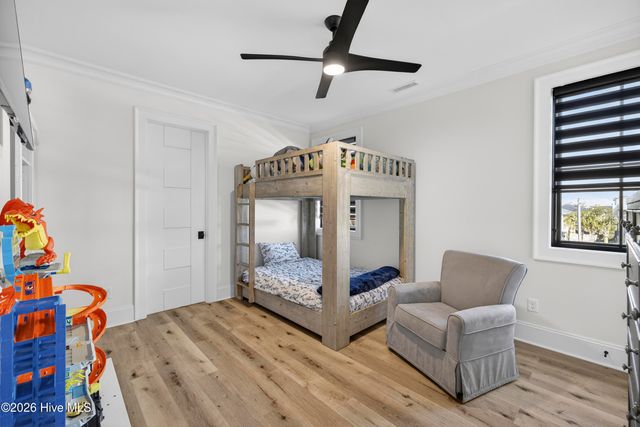 1423 N Shore Drive, Surf City, NC 28445