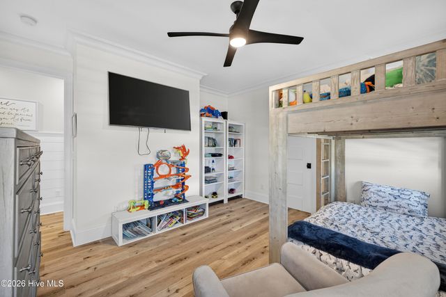 1423 N Shore Drive, Surf City, NC 28445