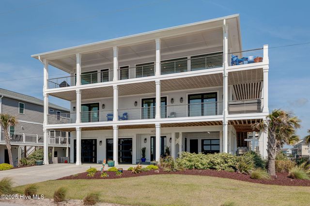 1423 N Shore Drive, Surf City, NC 28445