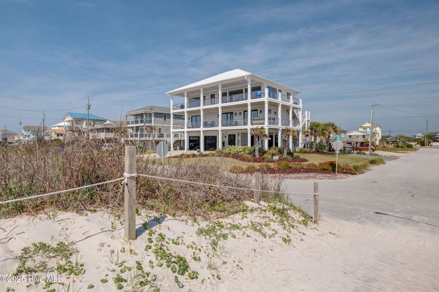 1423 N Shore Drive, Surf City, NC 28445