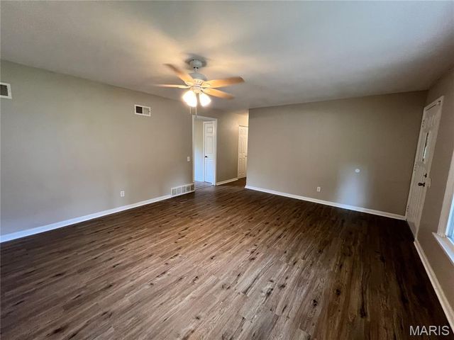 1311 Claudine Drive, St Louis, MO 63138