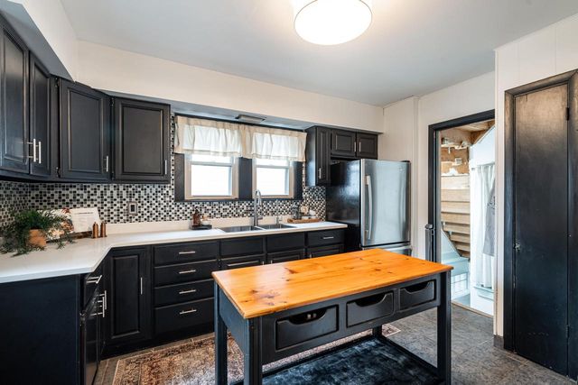 2132 S 62nd STREET, West Allis, WI 53219
