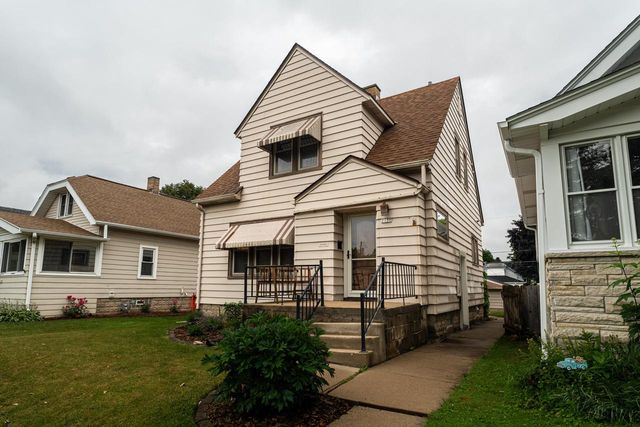 2132 S 62nd STREET, West Allis, WI 53219