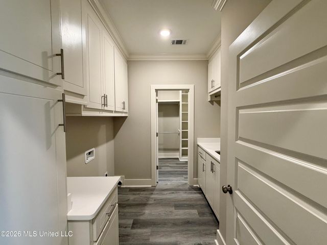 1114 Old Court Crossing, Flowood, MS 39232