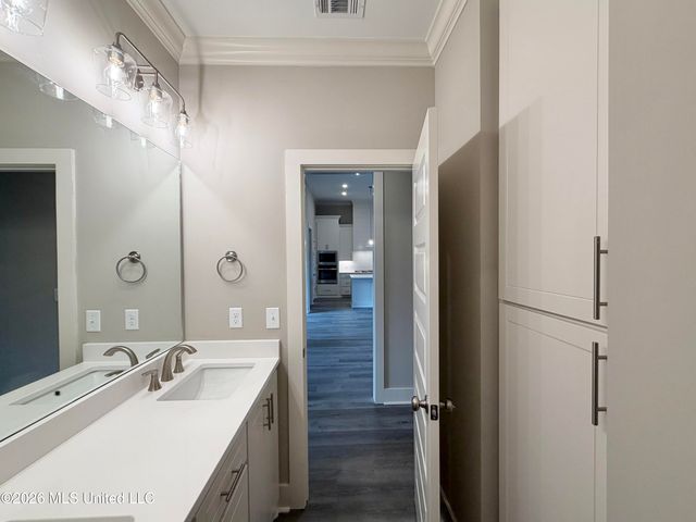 1114 Old Court Crossing, Flowood, MS 39232