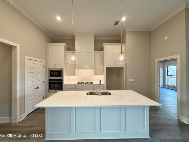 1114 Old Court Crossing, Flowood, MS 39232