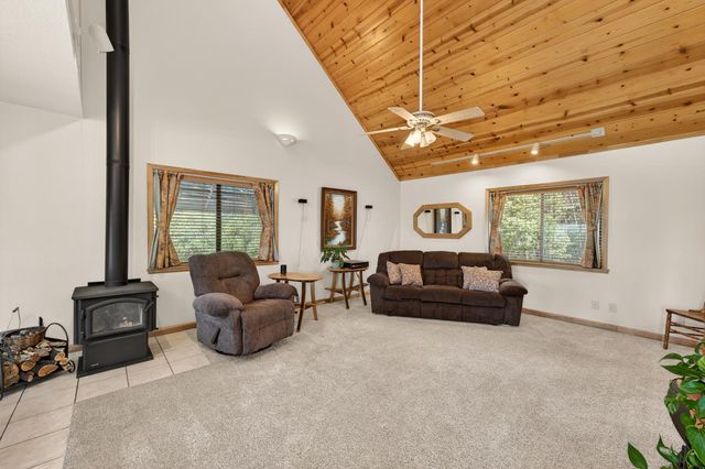 3150 Stope Dr, Placerville, CA 95667