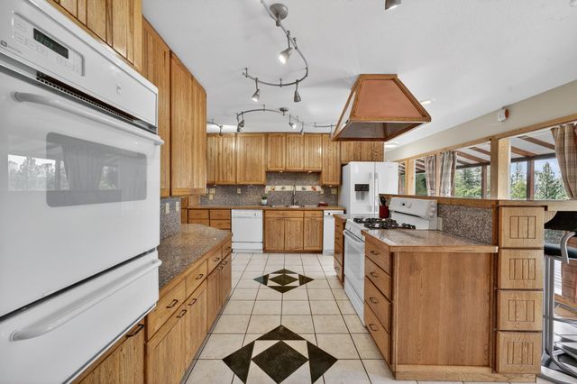 3150 Stope Dr, Placerville, CA 95667
