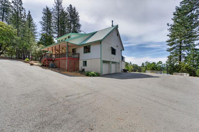 3150 Stope Dr, Placerville, CA 95667
