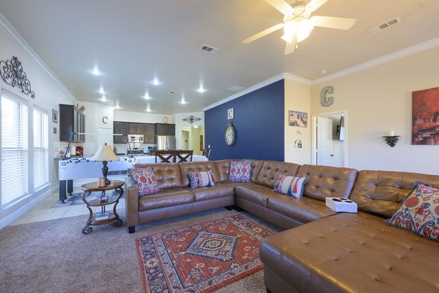 807 E 98th St., Odessa, TX 79765