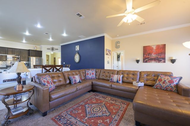 807 E 98th St., Odessa, TX 79765