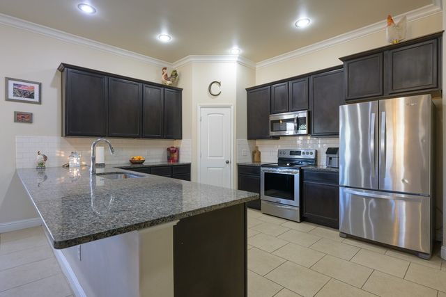 807 E 98th St., Odessa, TX 79765