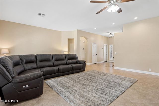 9724 E NATAL Avenue, Mesa, AZ 85209