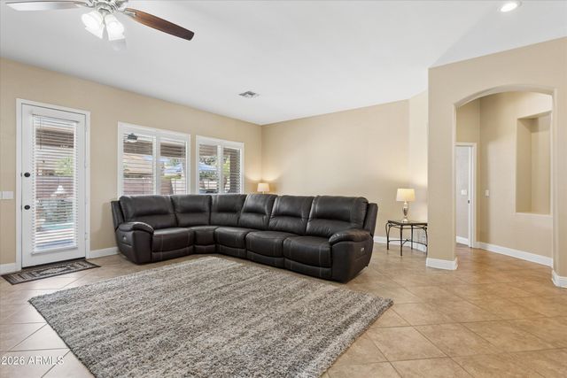 9724 E NATAL Avenue, Mesa, AZ 85209