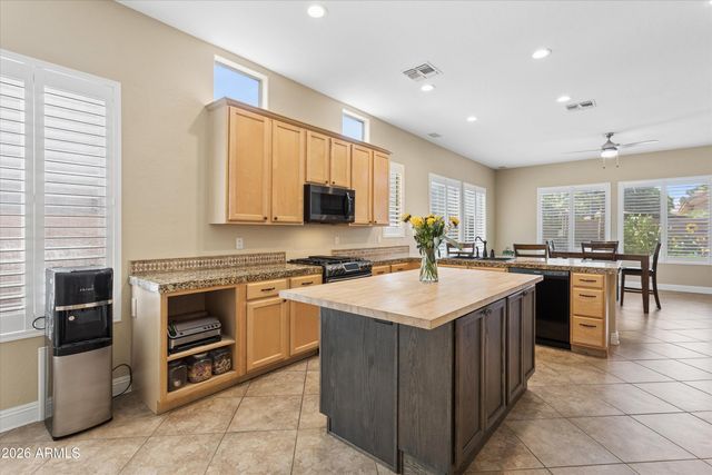 9724 E NATAL Avenue, Mesa, AZ 85209