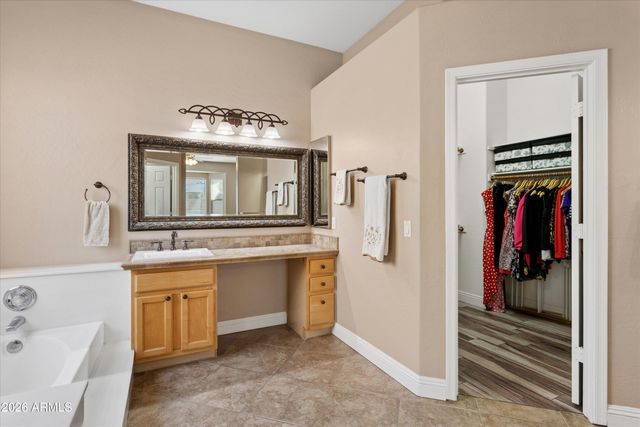 9724 E NATAL Avenue, Mesa, AZ 85209
