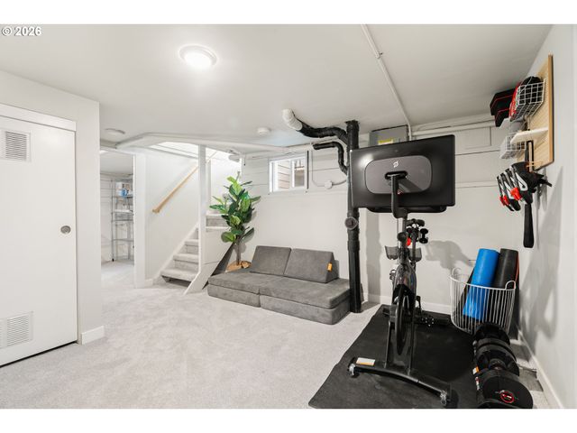 3311 Se 66TH Ave, Portland, OR 97206