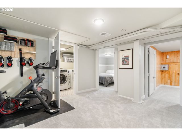 3311 Se 66TH Ave, Portland, OR 97206