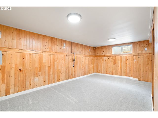 3311 Se 66TH Ave, Portland, OR 97206