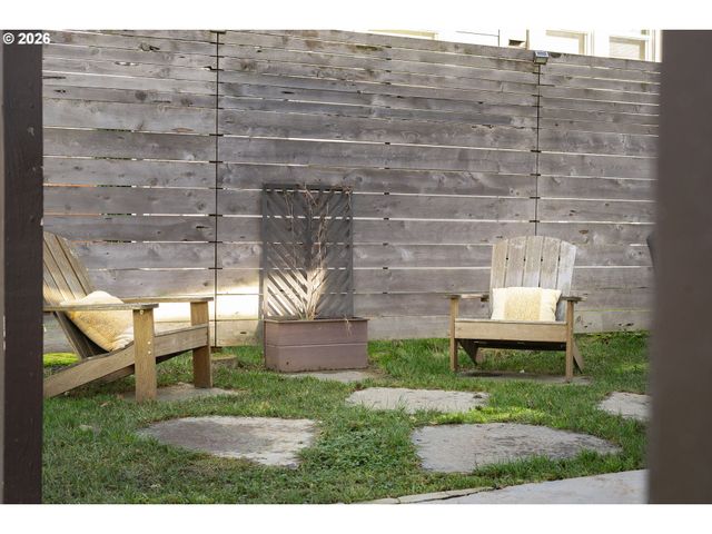 3311 Se 66TH Ave, Portland, OR 97206