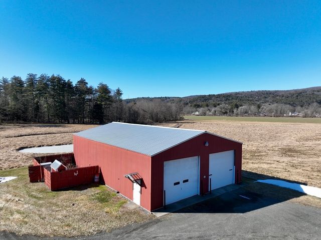 47 Cross St, Bernardston, MA 01337