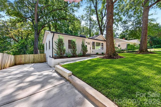 1837 Camp Greene Street, Charlotte, NC 28208