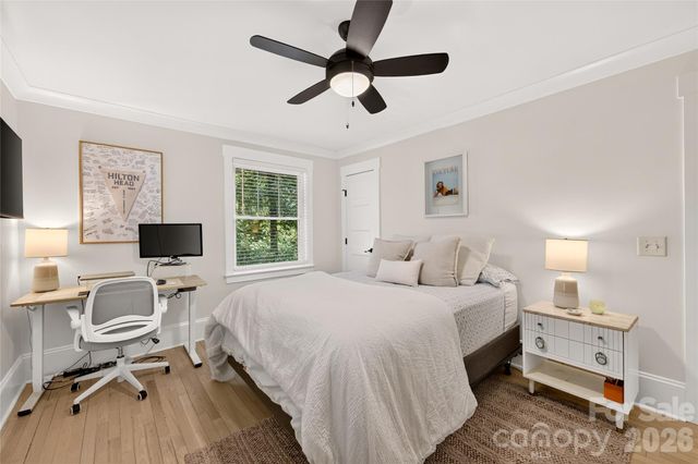 1837 Camp Greene Street, Charlotte, NC 28208