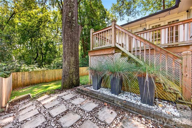 1837 Camp Greene Street, Charlotte, NC 28208
