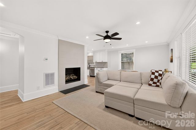 1837 Camp Greene Street, Charlotte, NC 28208