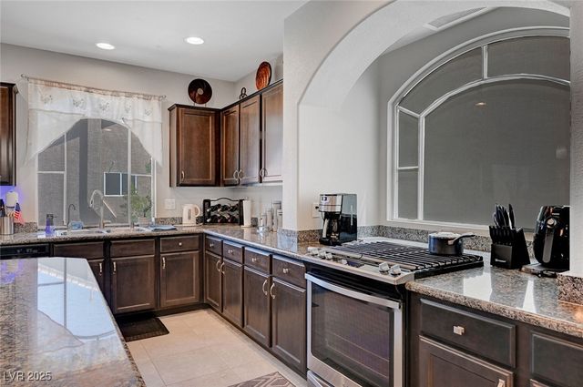 9656 Paraiso Springs Street, Las Vegas, NV 89139