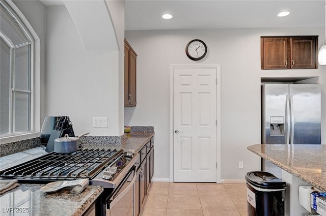 9656 Paraiso Springs Street, Las Vegas, NV 89139