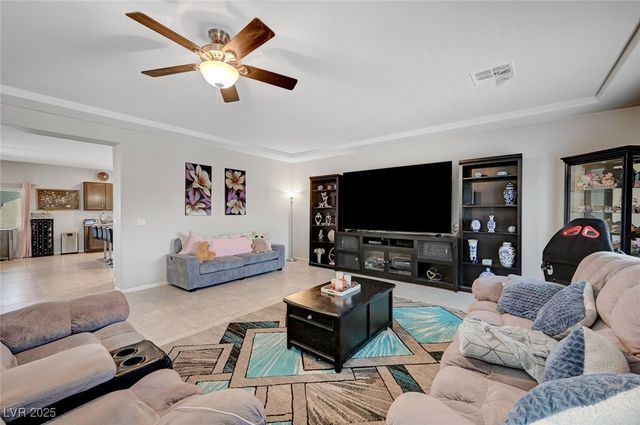 9656 Paraiso Springs Street, Las Vegas, NV 89139