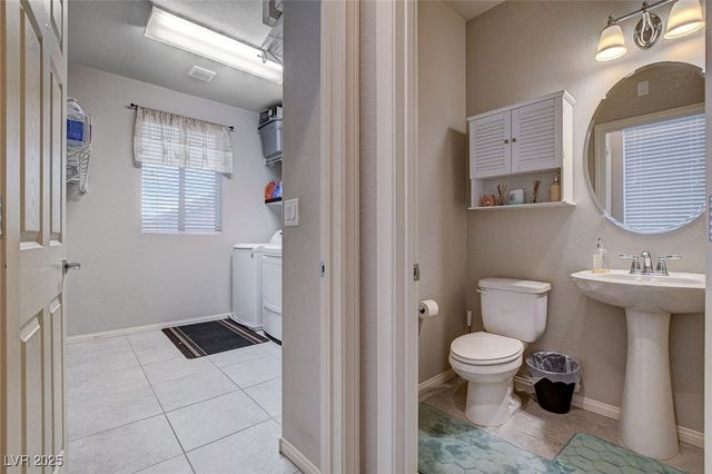 9656 Paraiso Springs Street, Las Vegas, NV 89139