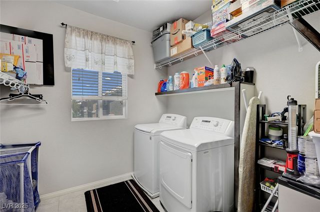 9656 Paraiso Springs Street, Las Vegas, NV 89139