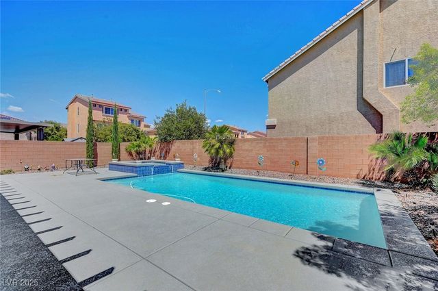 9656 Paraiso Springs Street, Las Vegas, NV 89139
