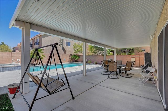 9656 Paraiso Springs Street, Las Vegas, NV 89139