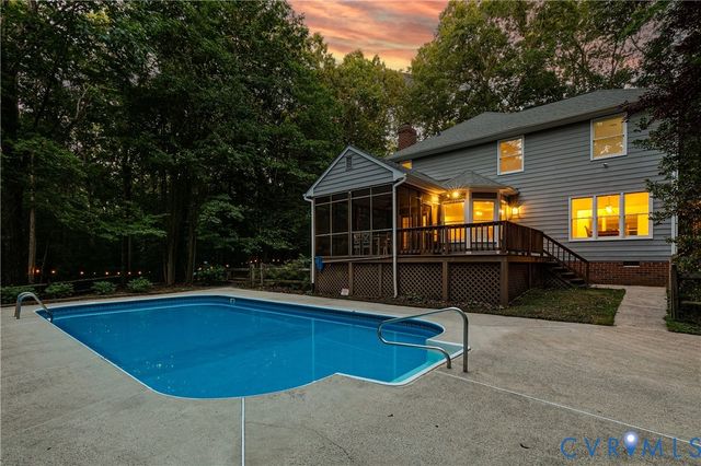 1968 Huguenot Hundred Dr, Midlothian, VA 23113