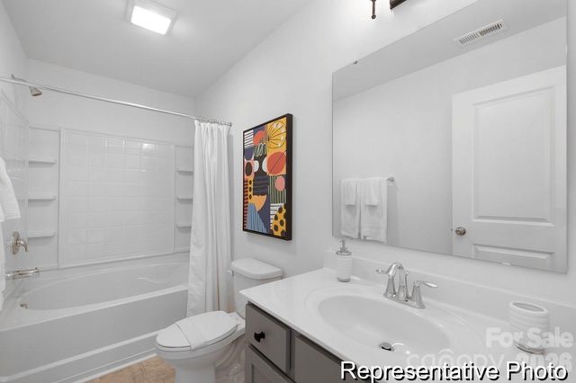 125 Deercroft Lane 139p, Red Cross, NC 28129