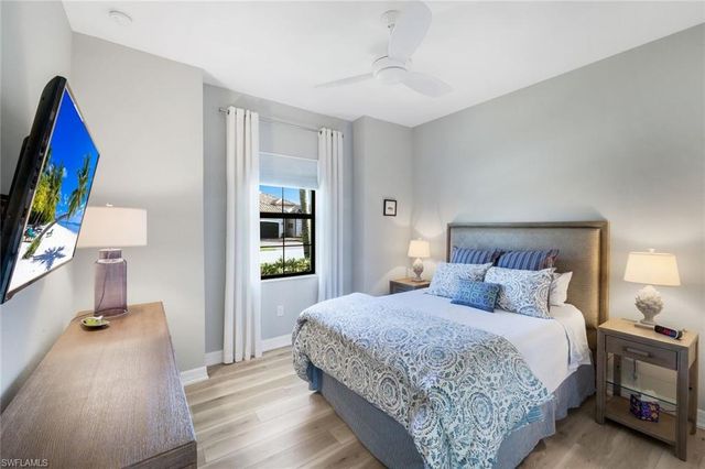 12639 Kinross LN, Naples, FL 34120