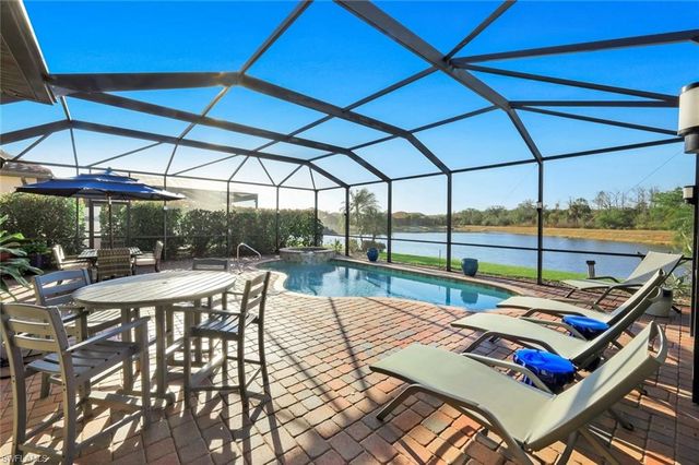 12639 Kinross LN, Naples, FL 34120