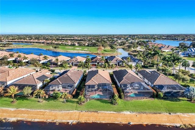 12639 Kinross LN, Naples, FL 34120