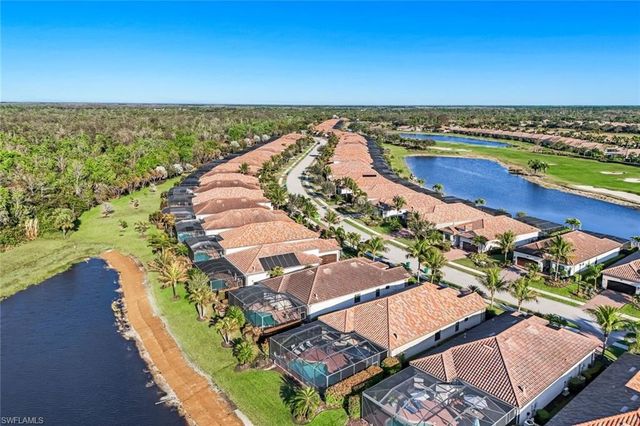 12639 Kinross LN, Naples, FL 34120