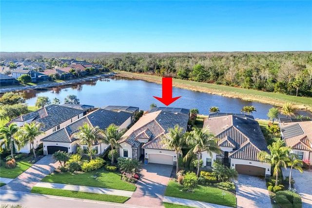 12639 Kinross LN, Naples, FL 34120