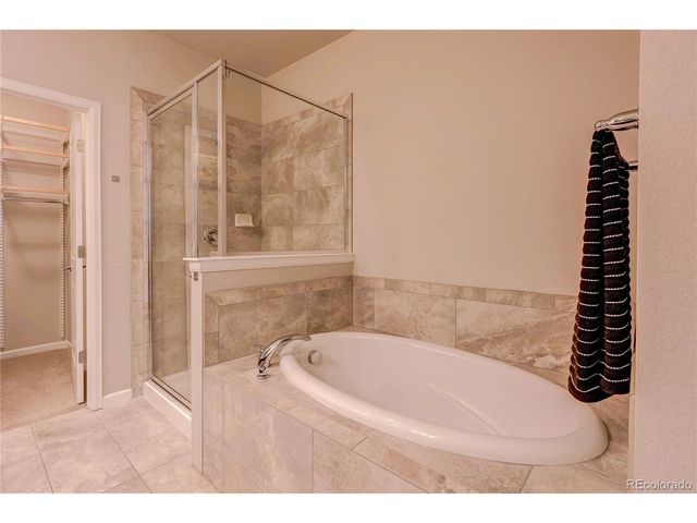 560 E Dry Creek Pl, Littleton, CO 80122