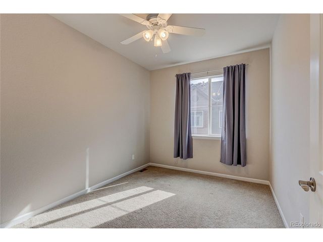 560 E Dry Creek Pl, Littleton, CO 80122