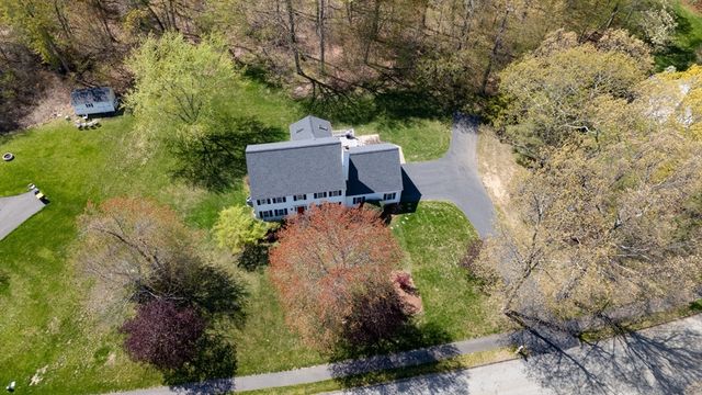10 Cooper Dr, Franklin, MA 02038